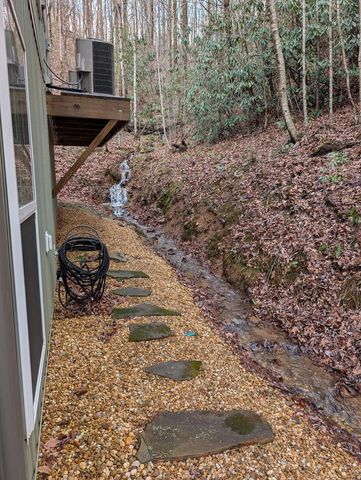760 Pinedale Lane, Andrews, NC 28901