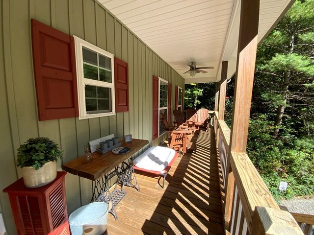 760 Pinedale Lane, Andrews, NC 28901