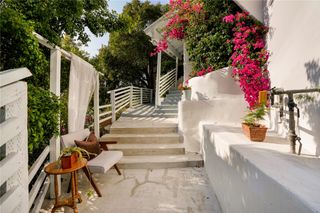 1836 Peterson Avenue, South Pasadena, CA 91030