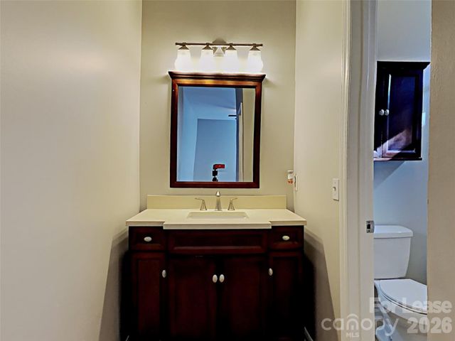 11118 Clayford Ridge, Charlotte, NC 28215