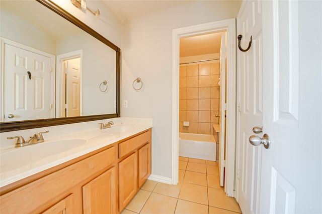 8273 Robertson Drive, Frisco, TX 75036