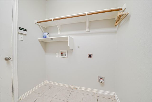 8273 Robertson Drive, Frisco, TX 75036