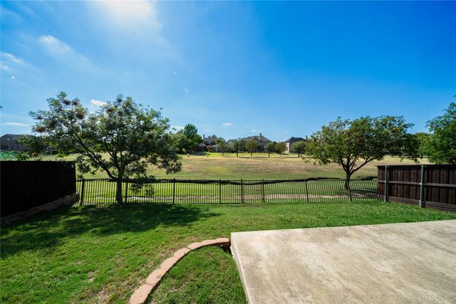 8273 Robertson Drive, Frisco, TX 75036