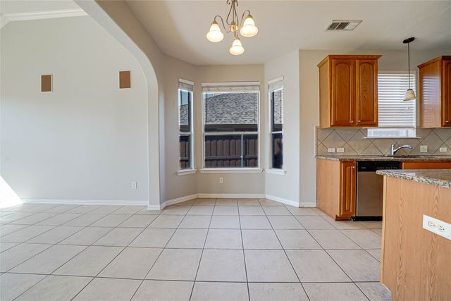 8273 Robertson Drive, Frisco, TX 75036