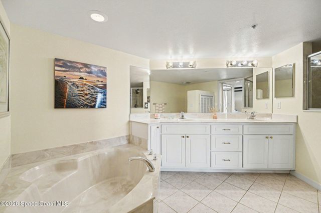 820 Del Rio Way 401, Merritt Island, FL 32953
