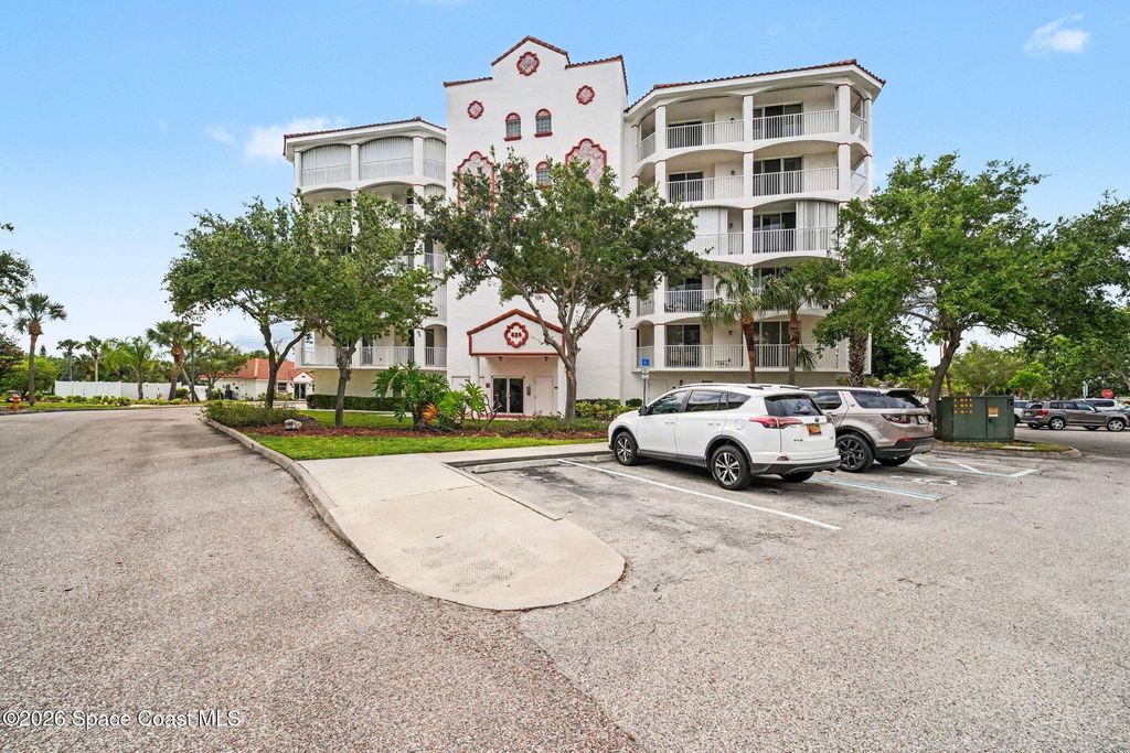 820 Del Rio Way 401, Merritt Island, FL 32953
