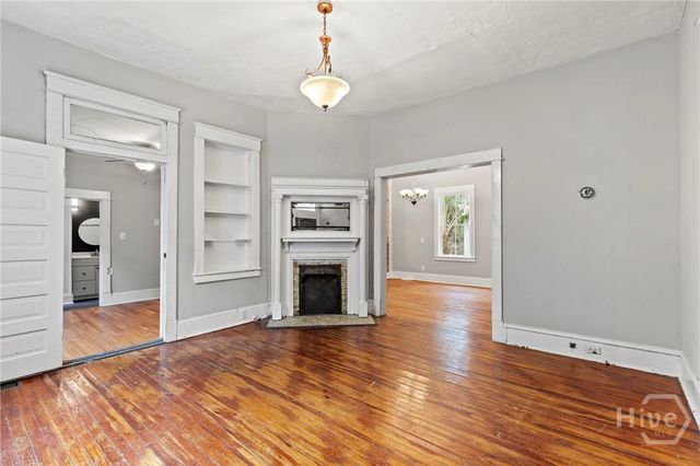 723 E Henry Street, Savannah, GA 31401