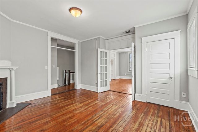 723 E Henry Street, Savannah, GA 31401