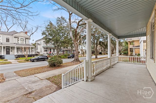 723 E Henry Street, Savannah, GA 31401