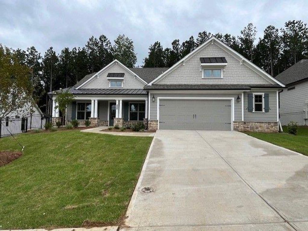 641 Highgrove Circle, Canton, GA 30115