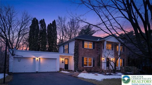 3260 Highfield Circle, Bethlehem Twp, PA 18020