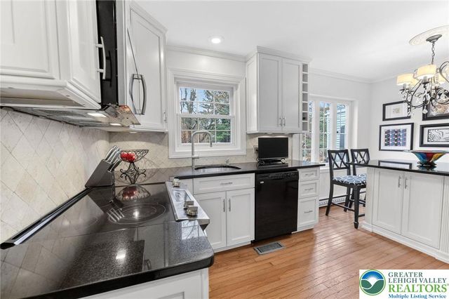 3260 Highfield Circle, Bethlehem Twp, PA 18020