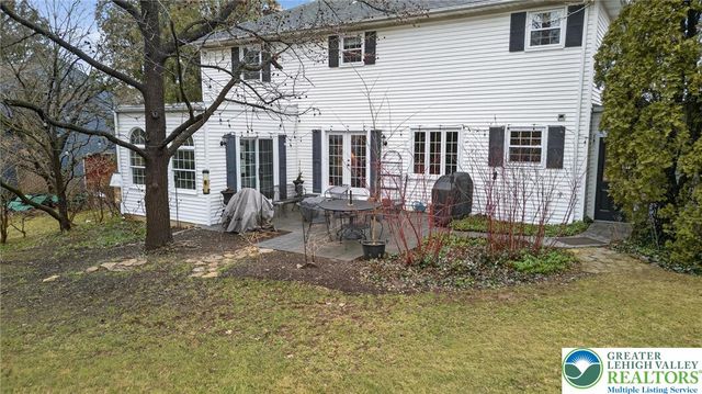 3260 Highfield Circle, Bethlehem Twp, PA 18020