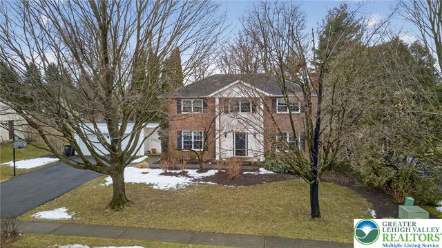 3260 Highfield Circle, Bethlehem Twp, PA 18020