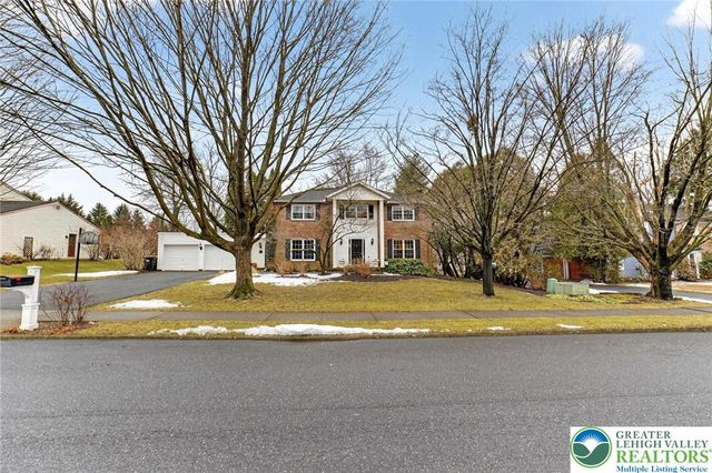 3260 Highfield Circle, Bethlehem Twp, PA 18020