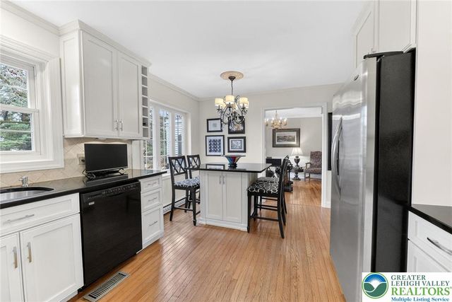 3260 Highfield Circle, Bethlehem Twp, PA 18020