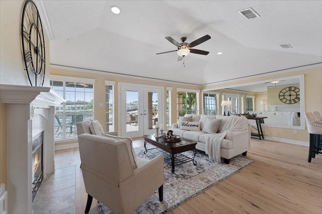 225 Capetown, Conroe, TX 77356