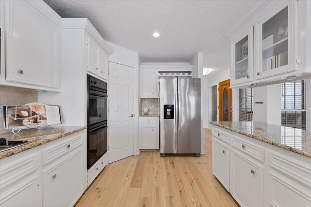 225 Capetown, Conroe, TX 77356