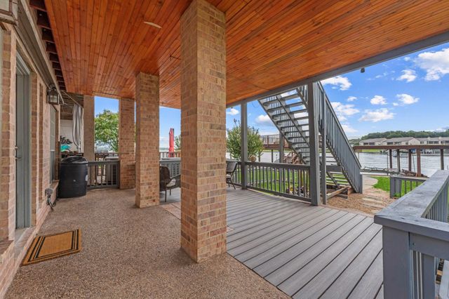 225 Capetown, Conroe, TX 77356