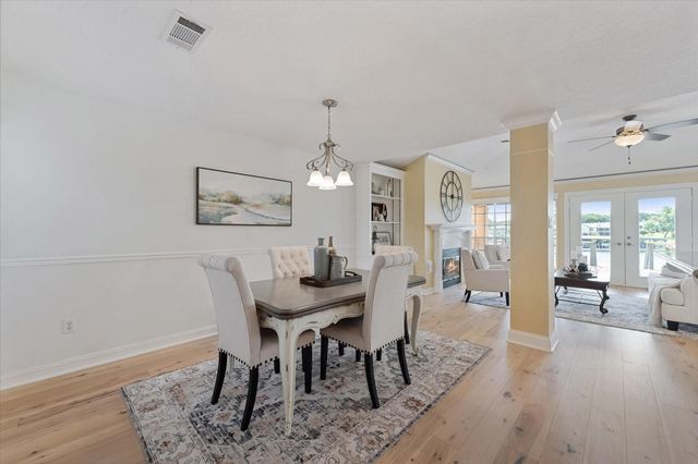 225 Capetown, Conroe, TX 77356