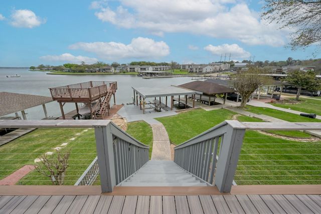 225 Capetown, Conroe, TX 77356