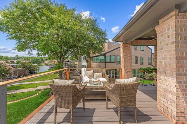 225 Capetown, Conroe, TX 77356