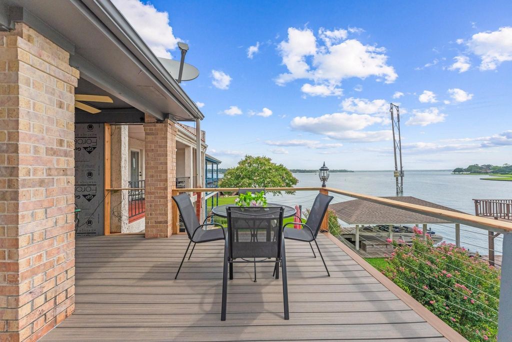 225 Capetown, Conroe, TX 77356