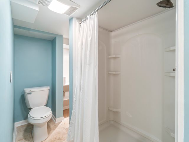 225 Stratford Road, Des Plaines, IL 60016