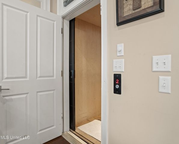 1615 Cayman Cove, Biloxi, MS 39531