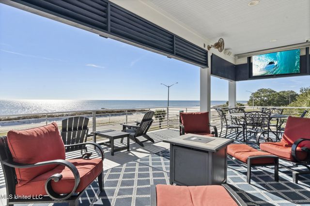 1615 Cayman Cove, Biloxi, MS 39531