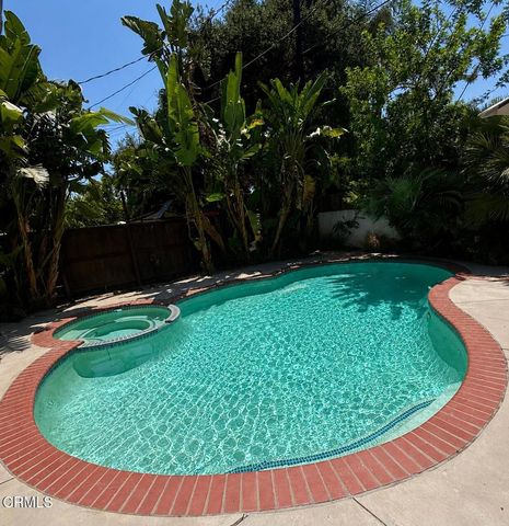 6929 Oak Park Avenue, Lake Balboa, CA 91406