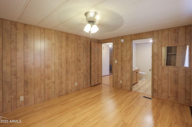 450 W SUNWEST Drive 103, Casa Grande, AZ 85122