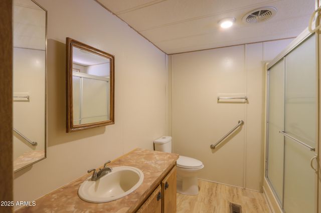 450 W SUNWEST Drive 103, Casa Grande, AZ 85122