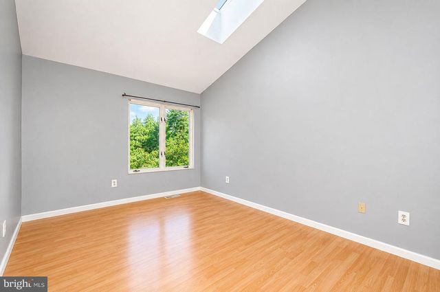 276 JUANITA, Levittown, PA 19057