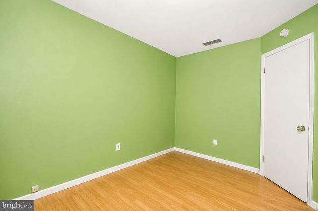 276 JUANITA, Levittown, PA 19057