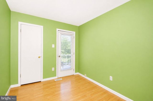 276 JUANITA, Levittown, PA 19057