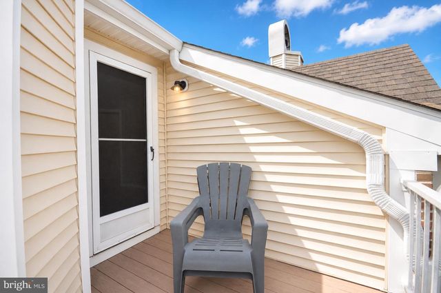 276 JUANITA, Levittown, PA 19057