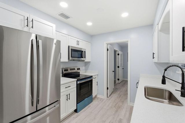 14621 NW 122 TERRACE, Alachua, FL 32615