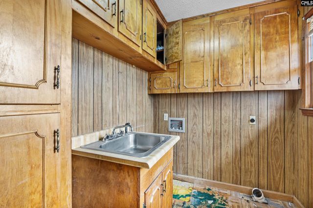 161 Circle H Woods Road, Prosperity, SC 29127