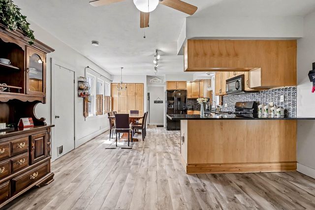 512 Lagrange Street, South Haven, MI 49090