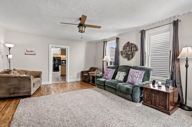 512 Lagrange Street, South Haven, MI 49090