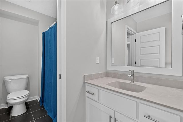 10514 N Hawthorne Avenue, Kansas City, MO 64157