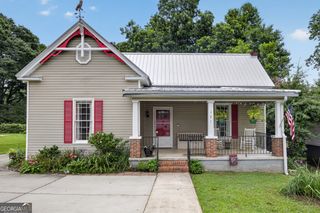 171 NE Broad Street, Fairburn, GA 30213
