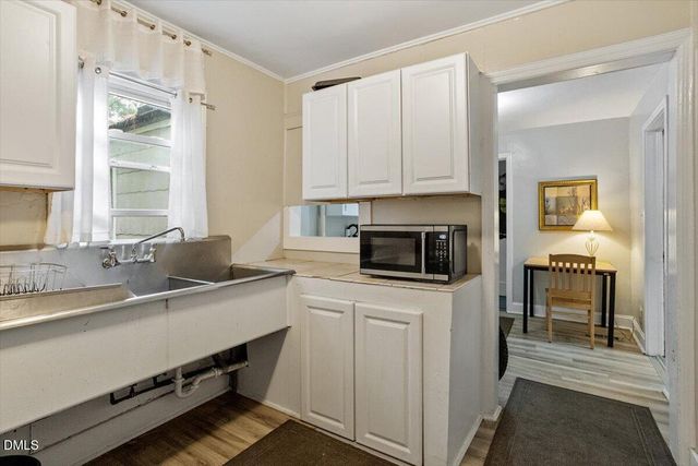 700 Glascock Street, Raleigh, NC 27604