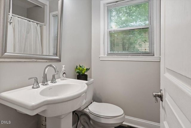 700 Glascock Street, Raleigh, NC 27604