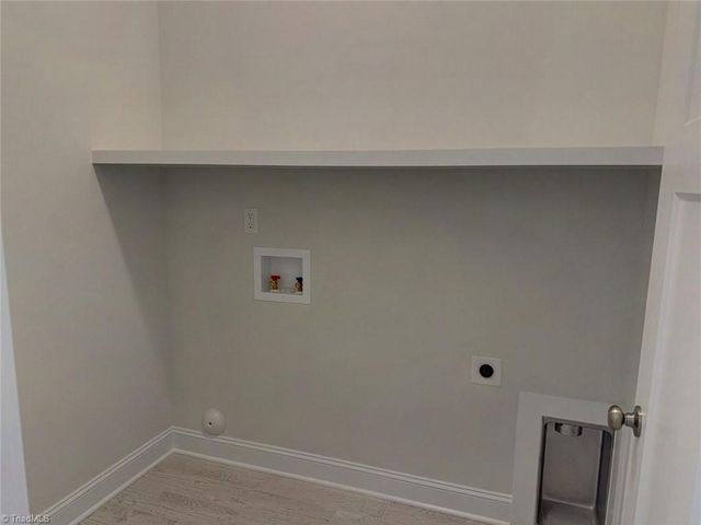 4810 Selwyn Drive, Winston-salem, NC 27104