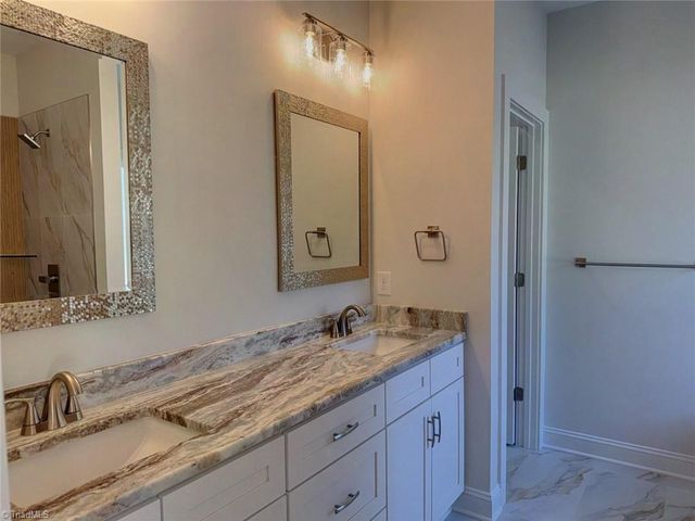 4810 Selwyn Drive, Winston-salem, NC 27104