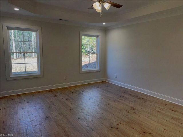 4810 Selwyn Drive, Winston-salem, NC 27104