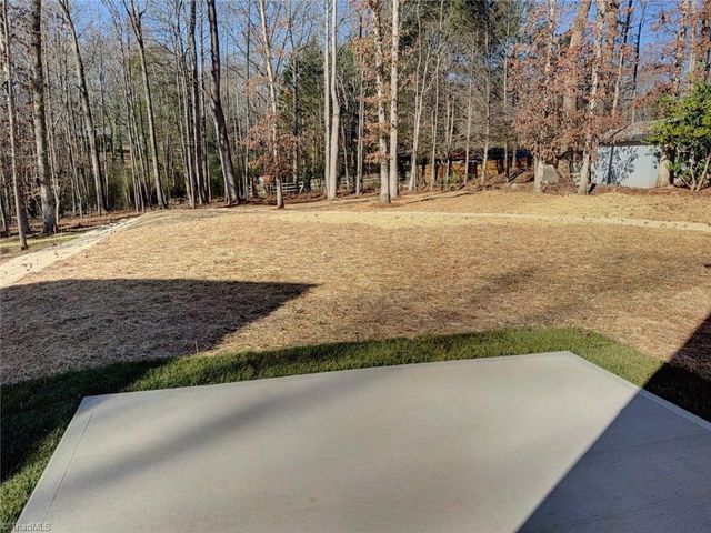 4810 Selwyn Drive, Winston-salem, NC 27104