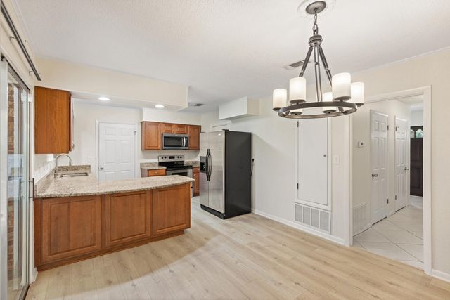 2431 Roberts Drive, Niceville, FL 32578